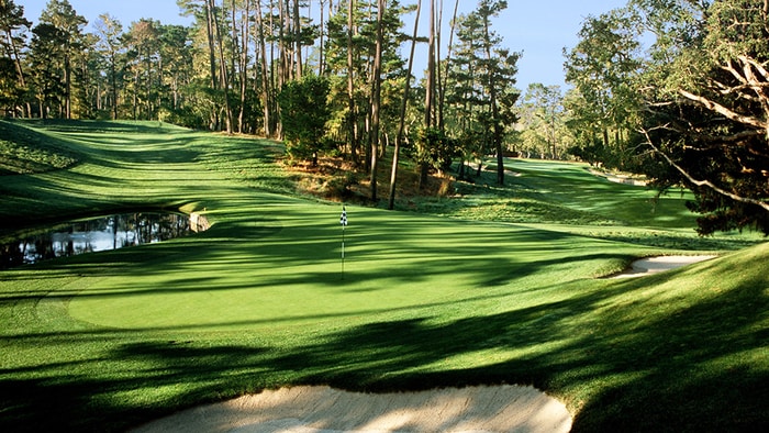 Sân golf hạng nhất thế giới